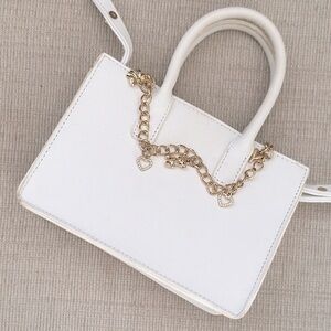Elegant White Purse/Crossbody with Gold Chain